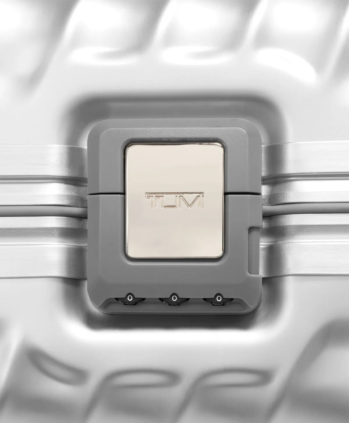19 Degree Aluminium Backpack - Silver