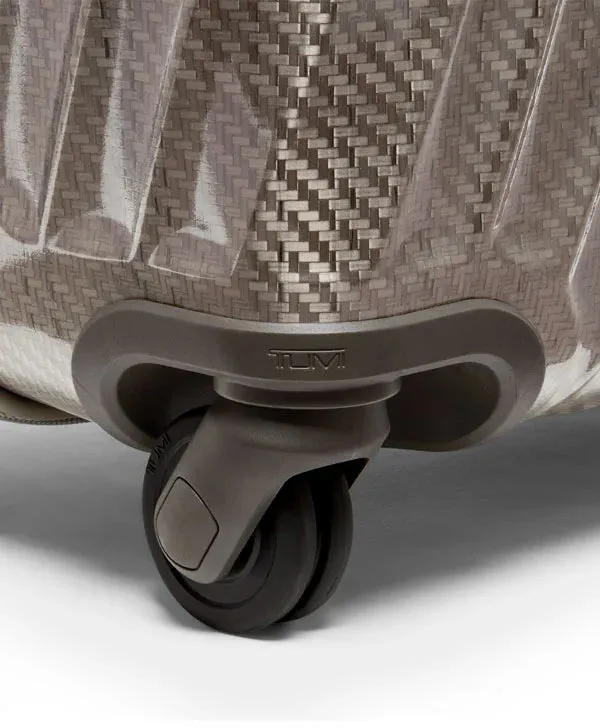 19 Degree Lite Short Trip Checked Luggage 66 cm - Titanium