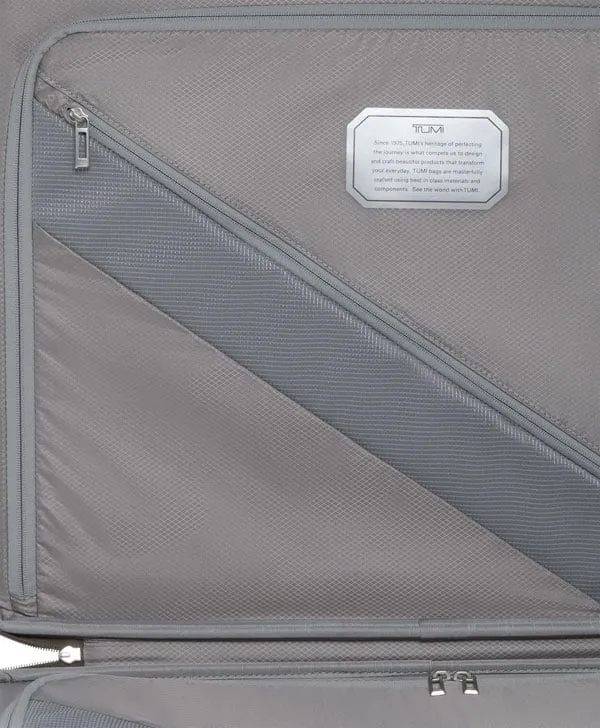 19 Degree Lite Short Trip Checked Luggage 66 cm - Titanium