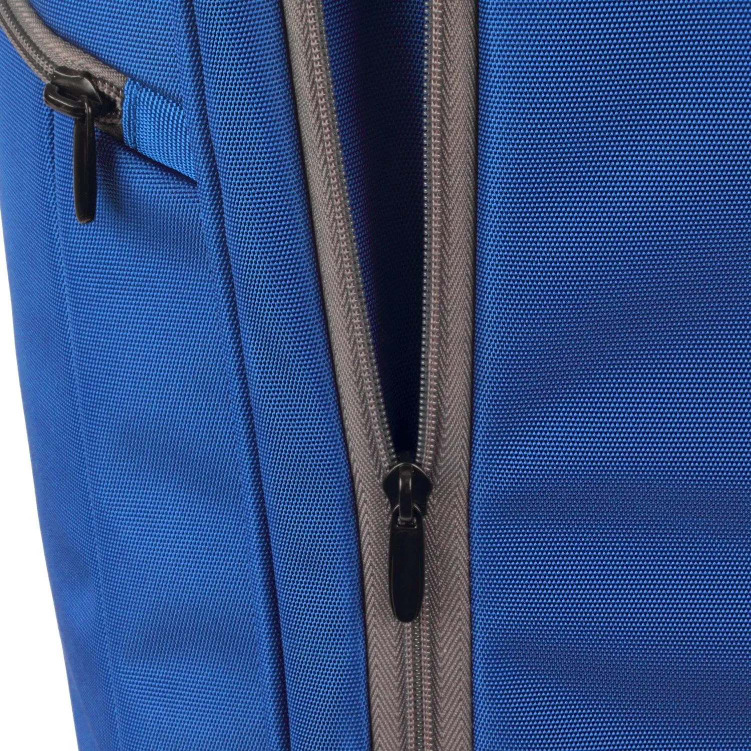 Eagle Creek Travel Gateway 25" 2-Wheel Medium Luggage
