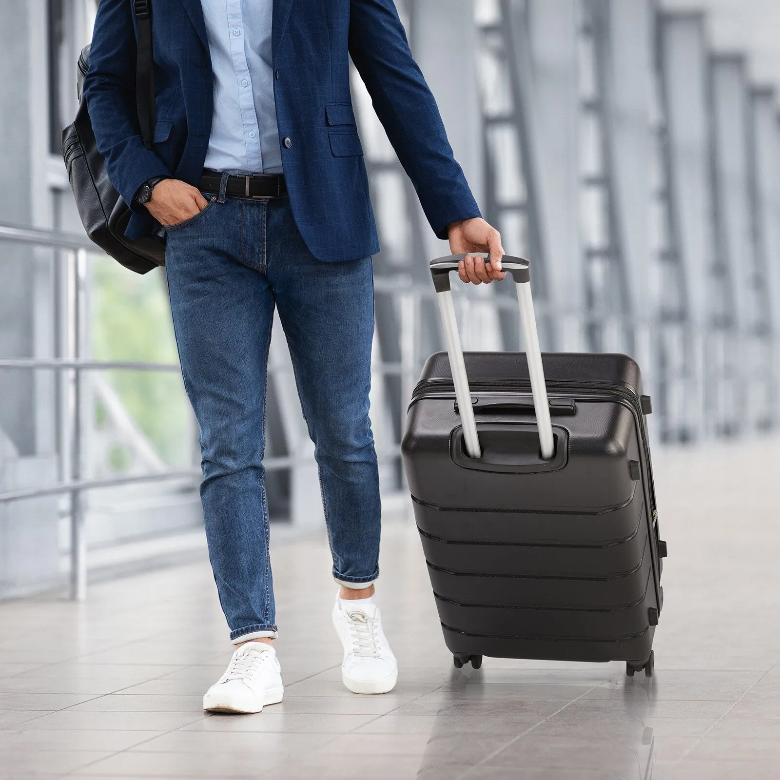 Hardsided Expand Suitcase Set with Rotating Wheels and TSA Lock