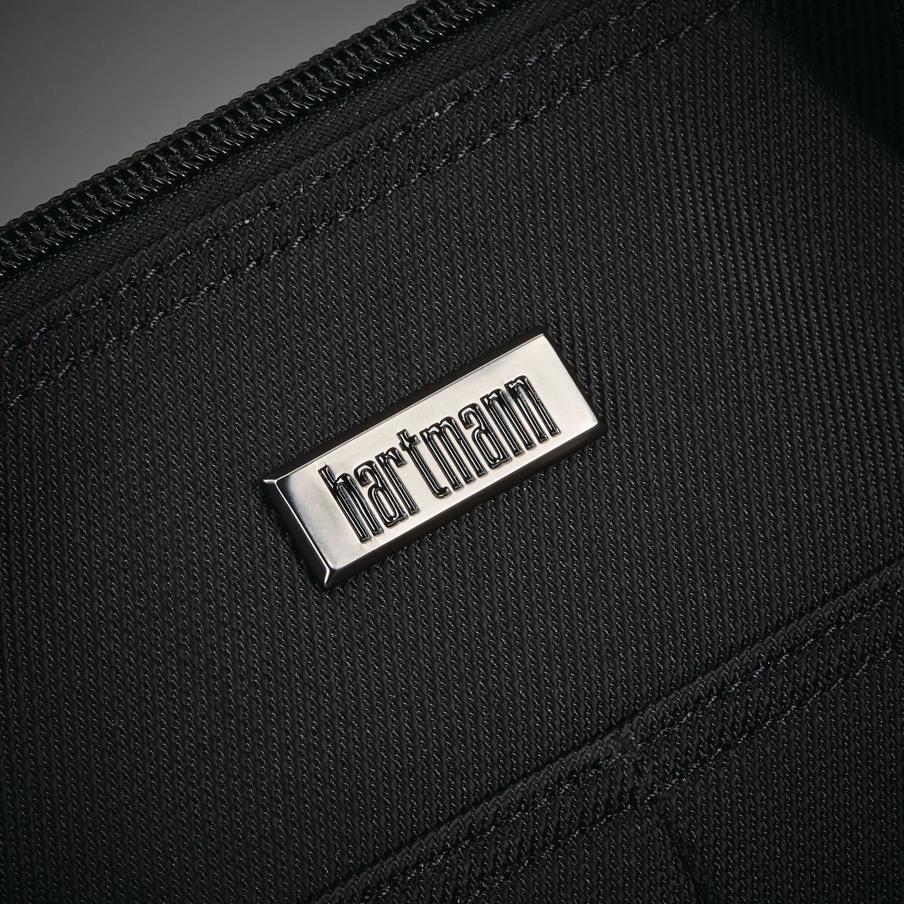 Hartmann Century Medium Journey Expandable Spinner