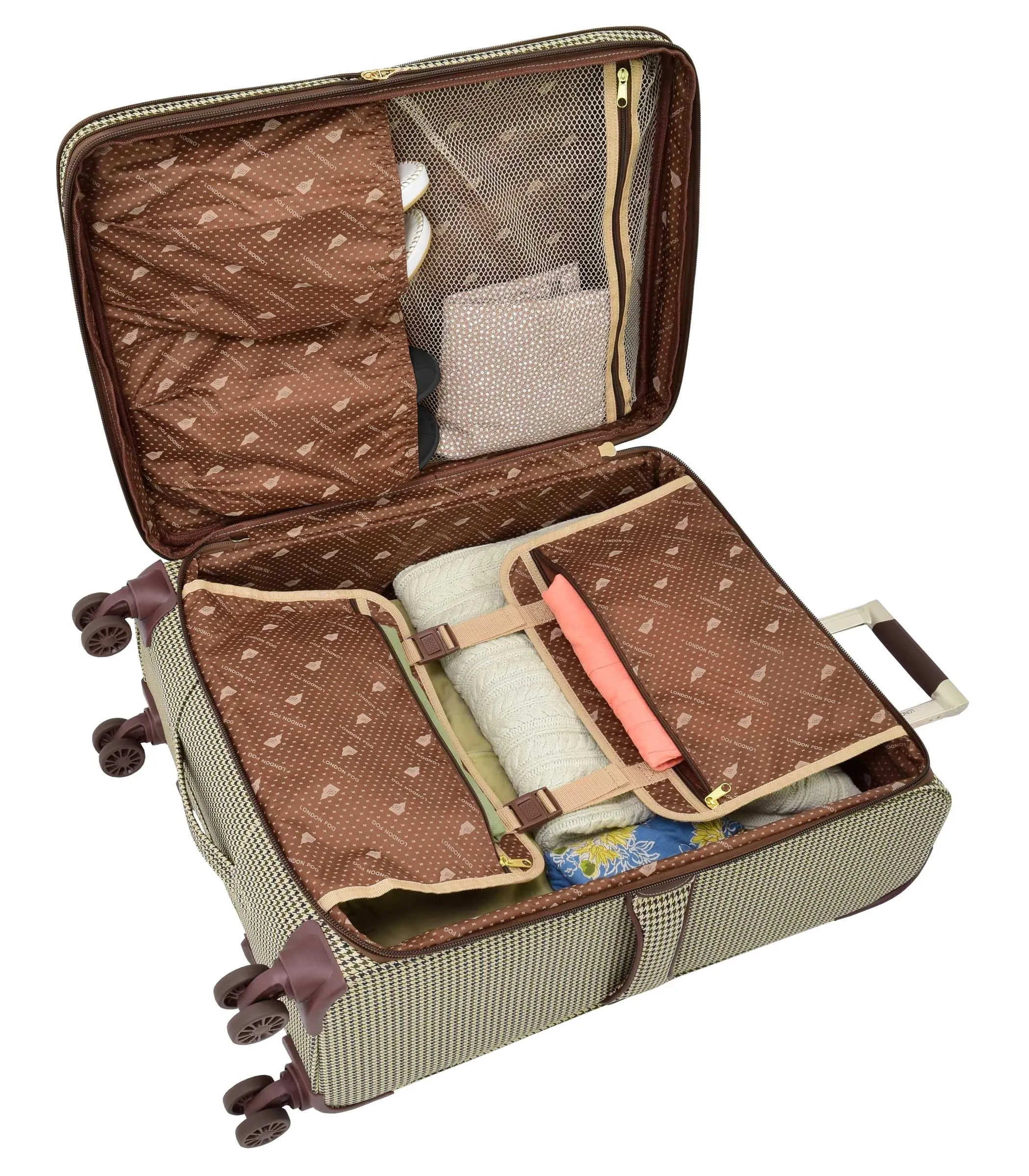 London Fog Cambridge II 20" 4-Wheel Carry-On Luggage