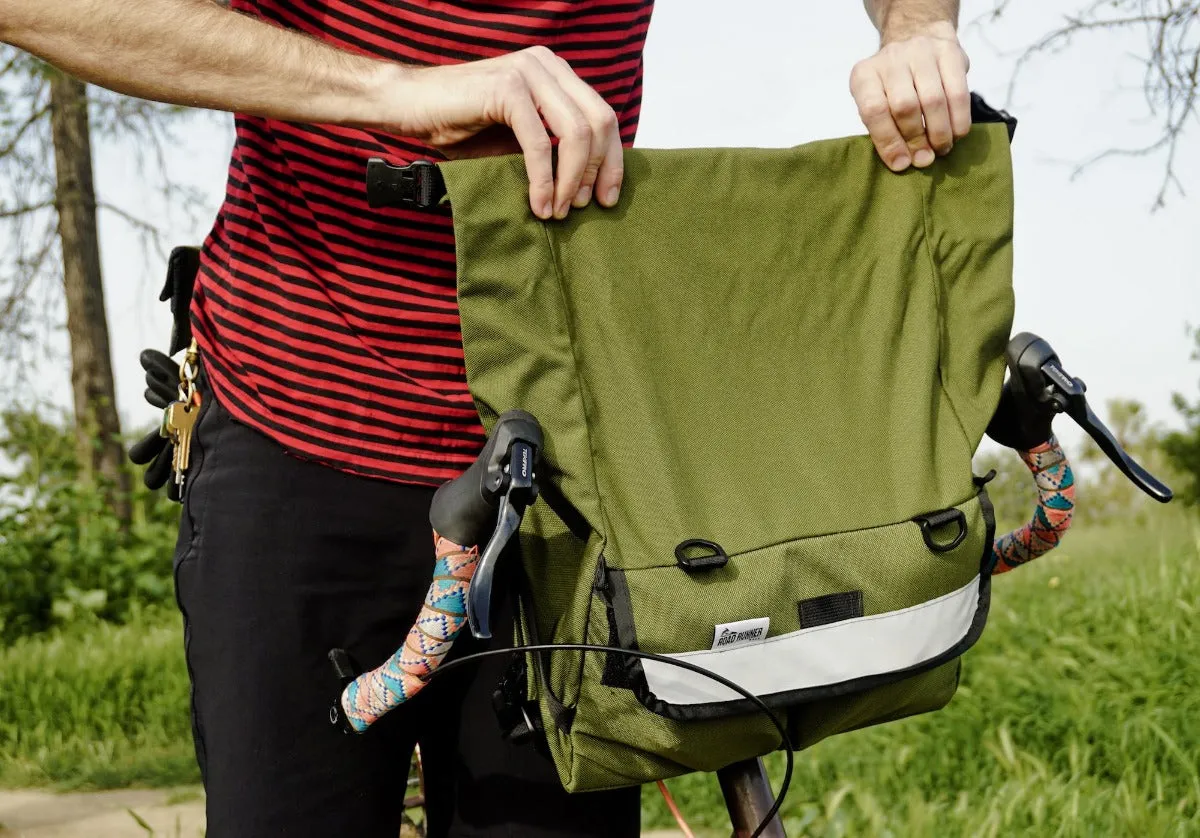 Middle Earth Jammer Handlebar Bag: 13L