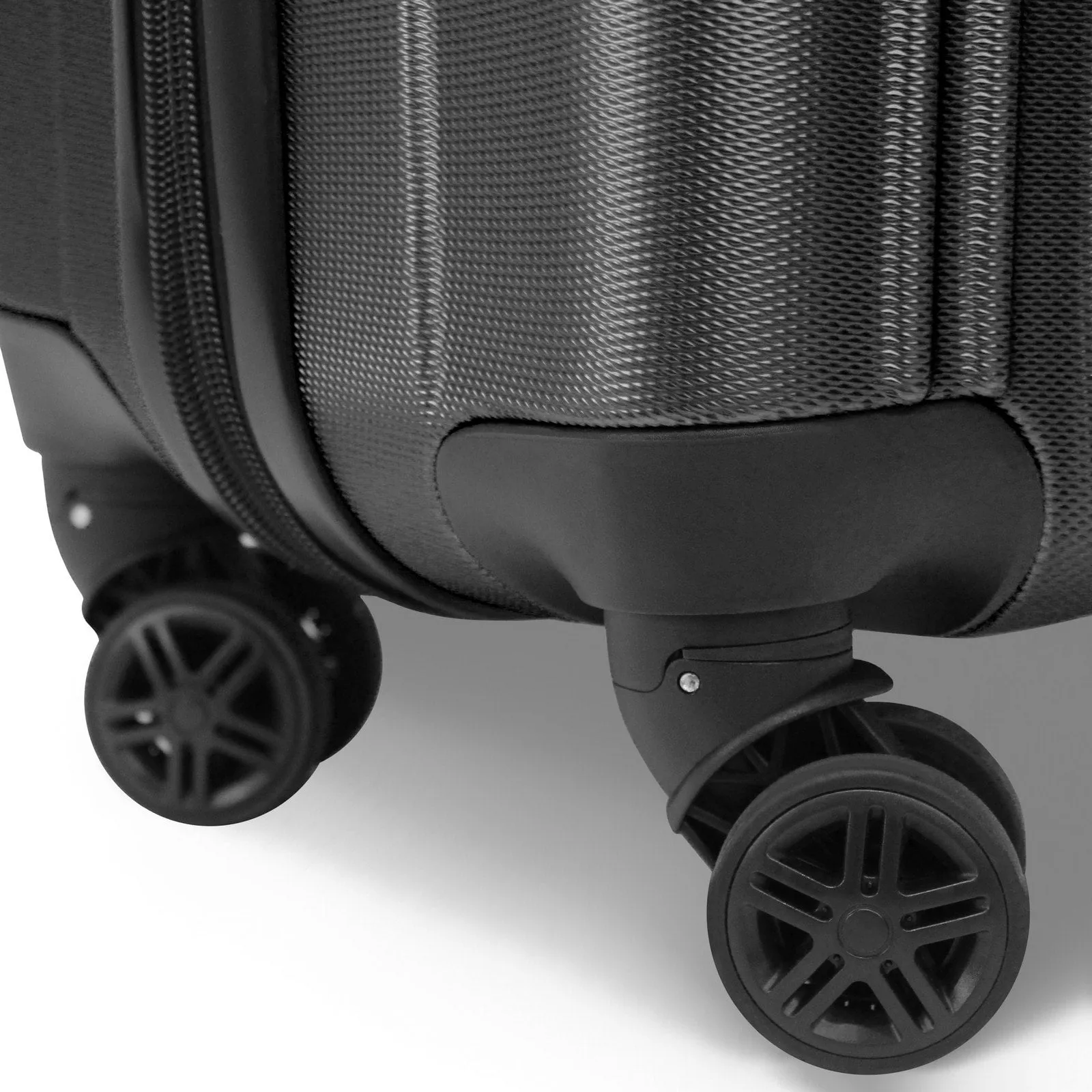 Quest 25" & 20" Hardside Lightweight Expandable Spinner Suitcase Set