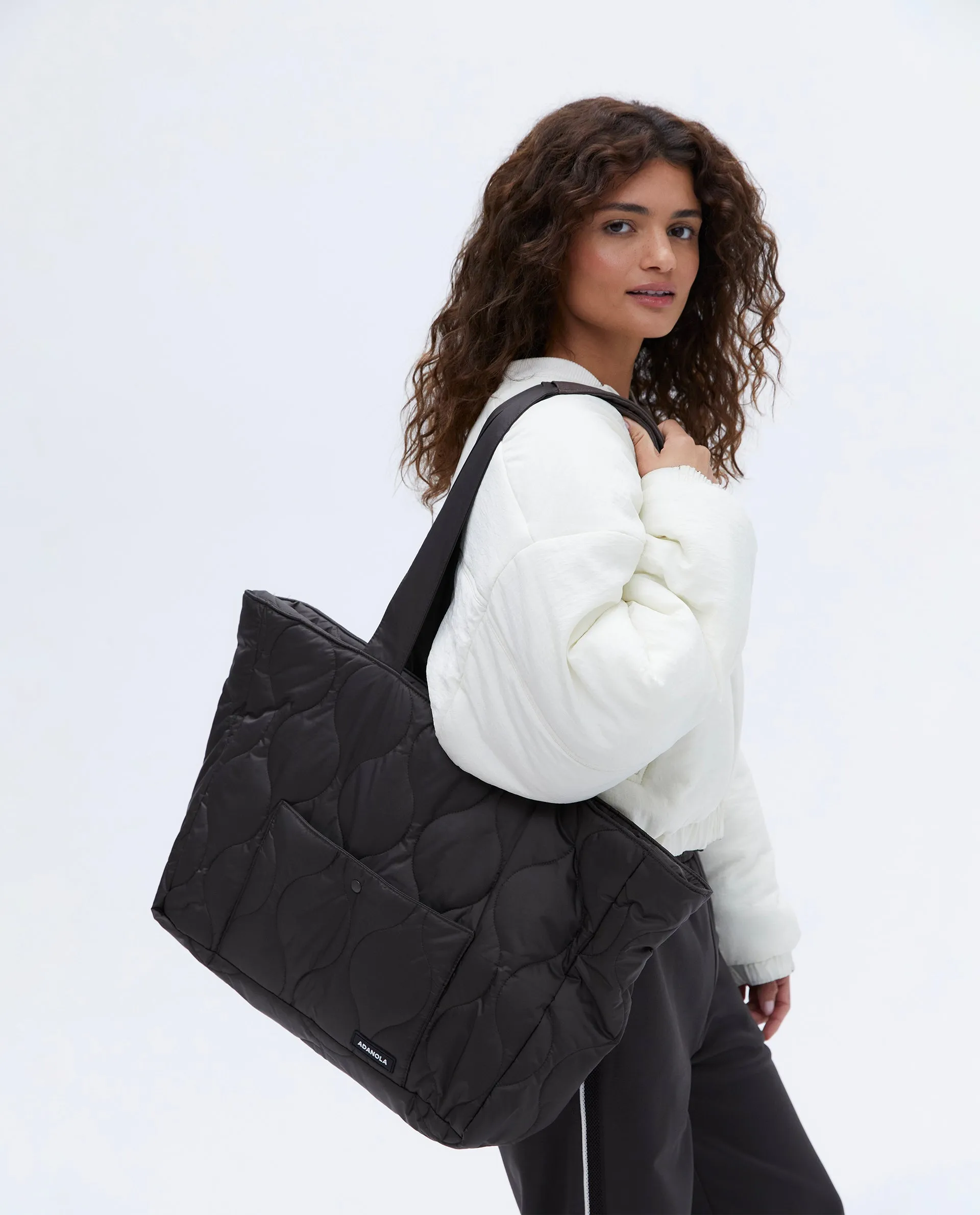 Quilted Nylon Tote Bag - Coffee Bean