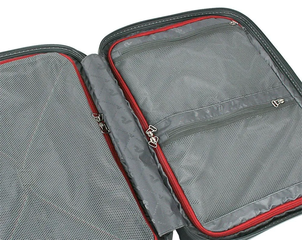 Roncato UNO ZSL Premium 22" 4-Wheel International Carry-On Luggage