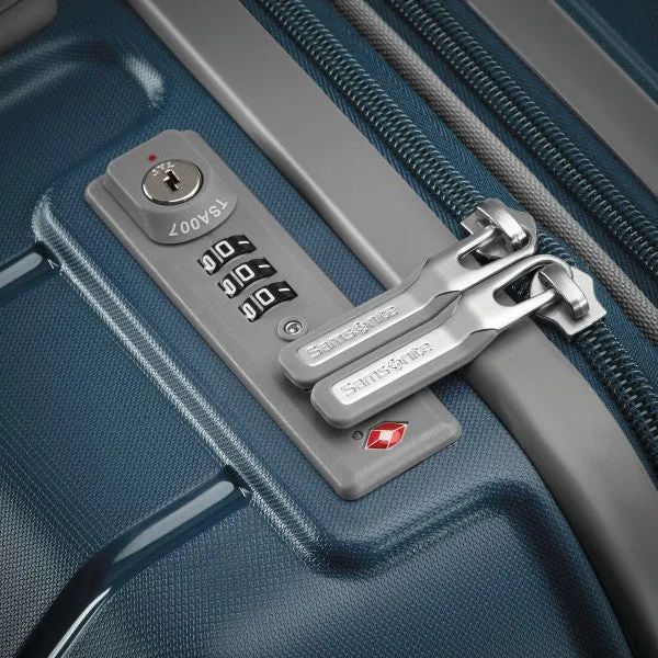 Samsonite Freeform Carry-on Spinner