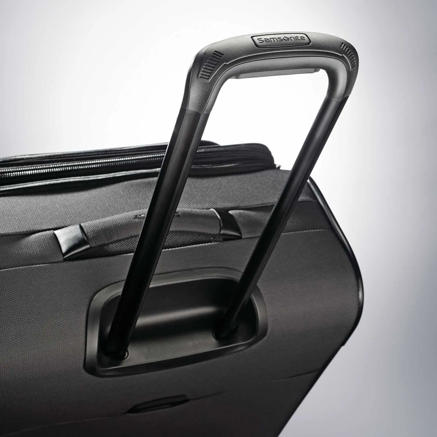 Samsonite Leverage LTE  2 Piece Set (20"/25") 4-Wheel Luggage Sets