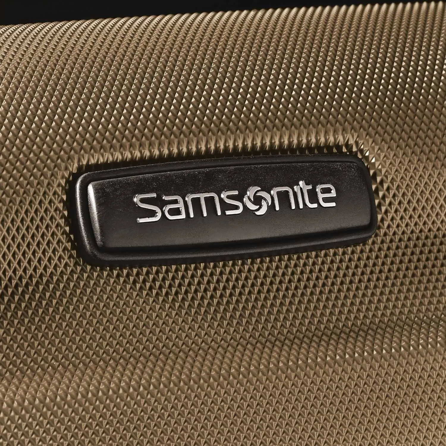 Samsonite Omni PC 24" Hardshell 4-Wheel Medium Luggage