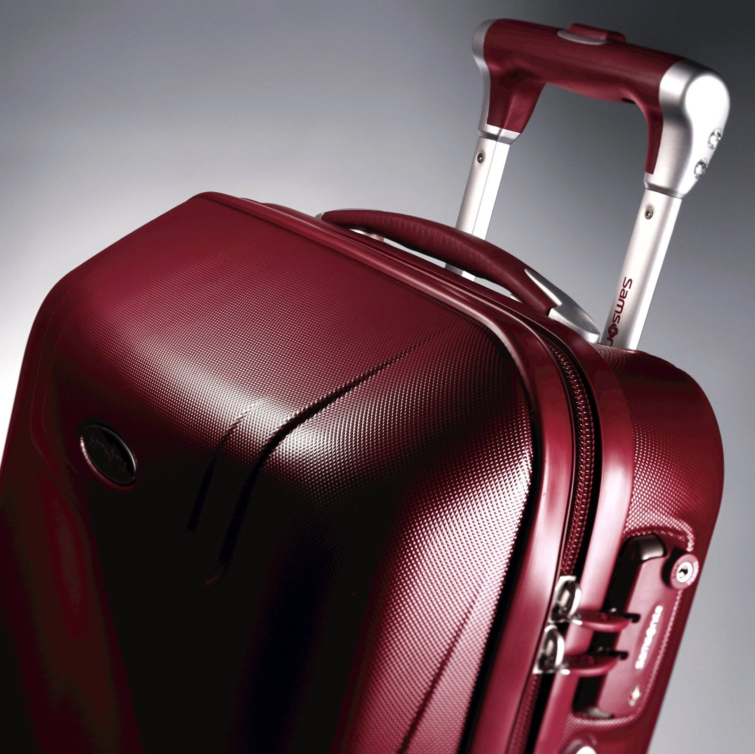 Samsonite Silhouette 12 22" Hardside Spinner Luggage