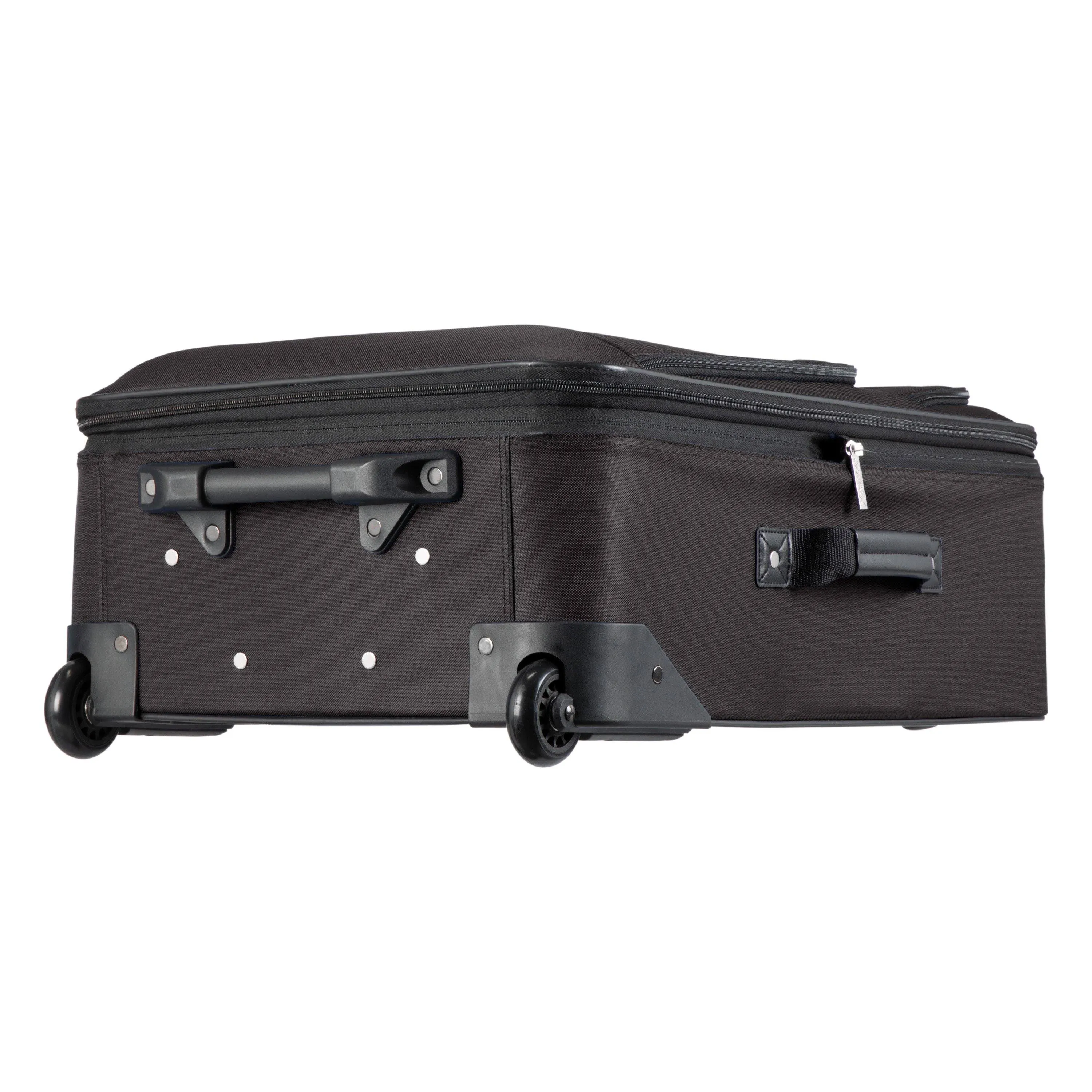 Skyway Softside 25" 4-Wheel Medium Luggage