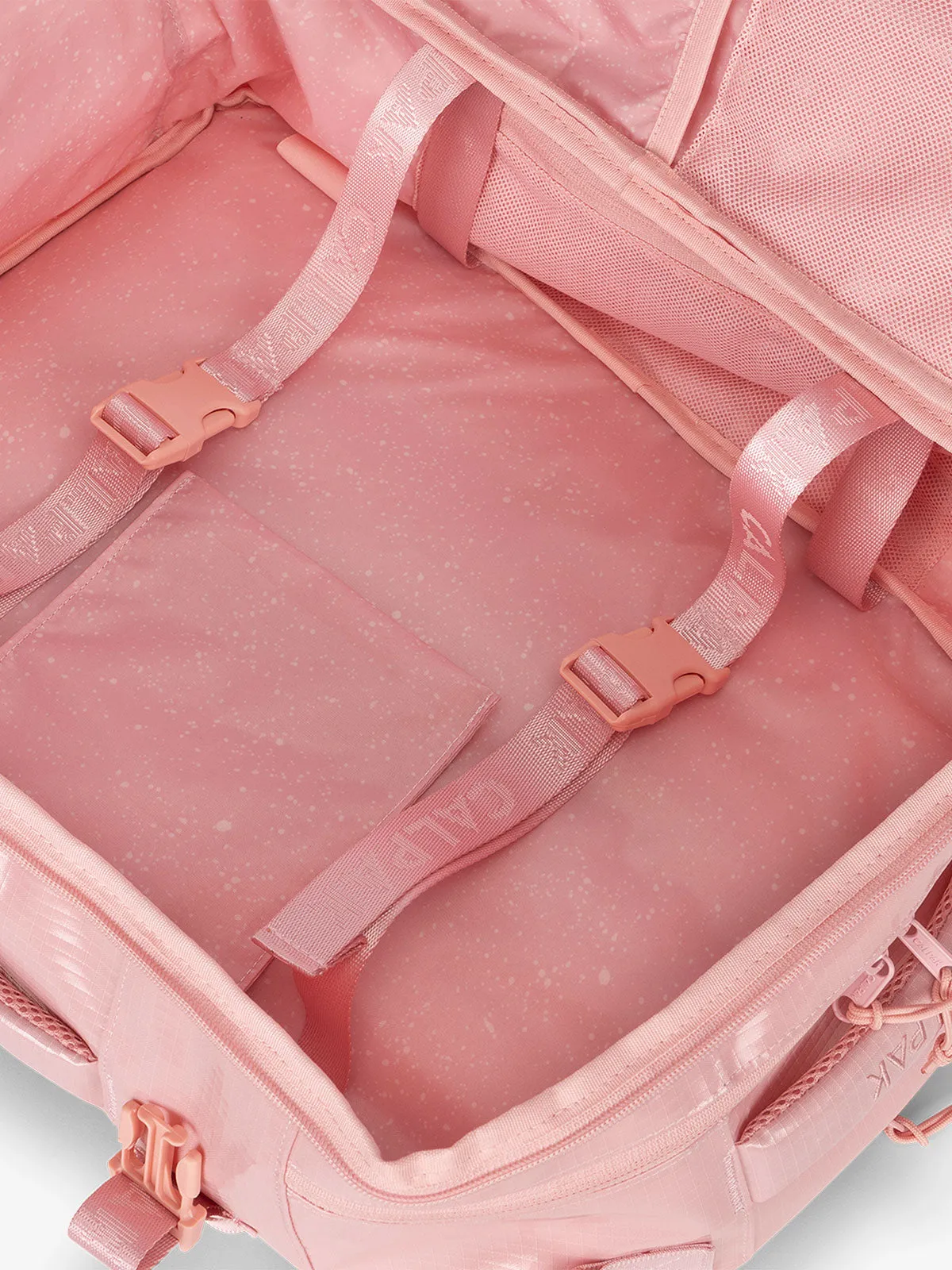 Terra 26L Laptop Duffel Backpack