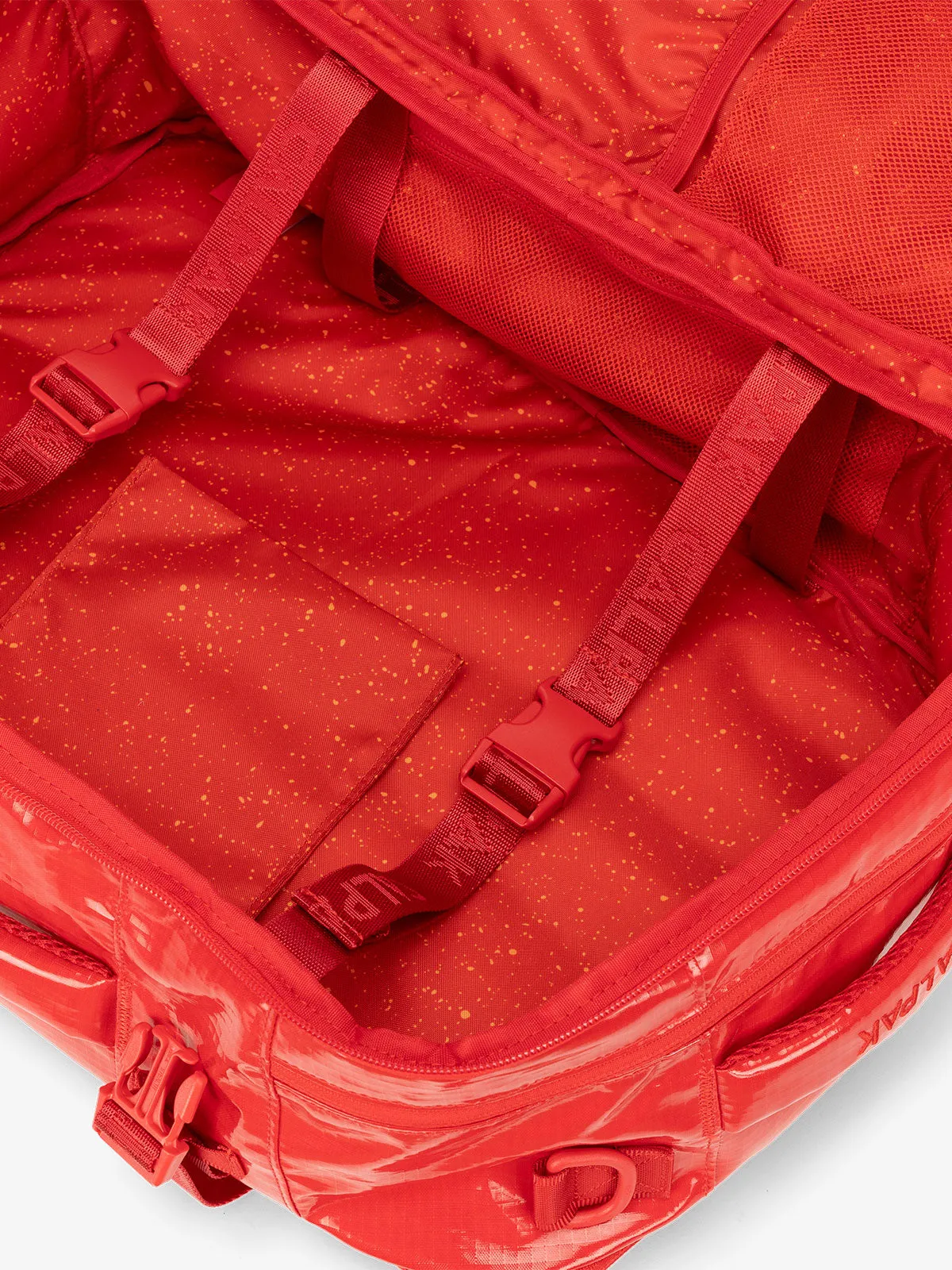 Terra 26L Laptop Duffel Backpack