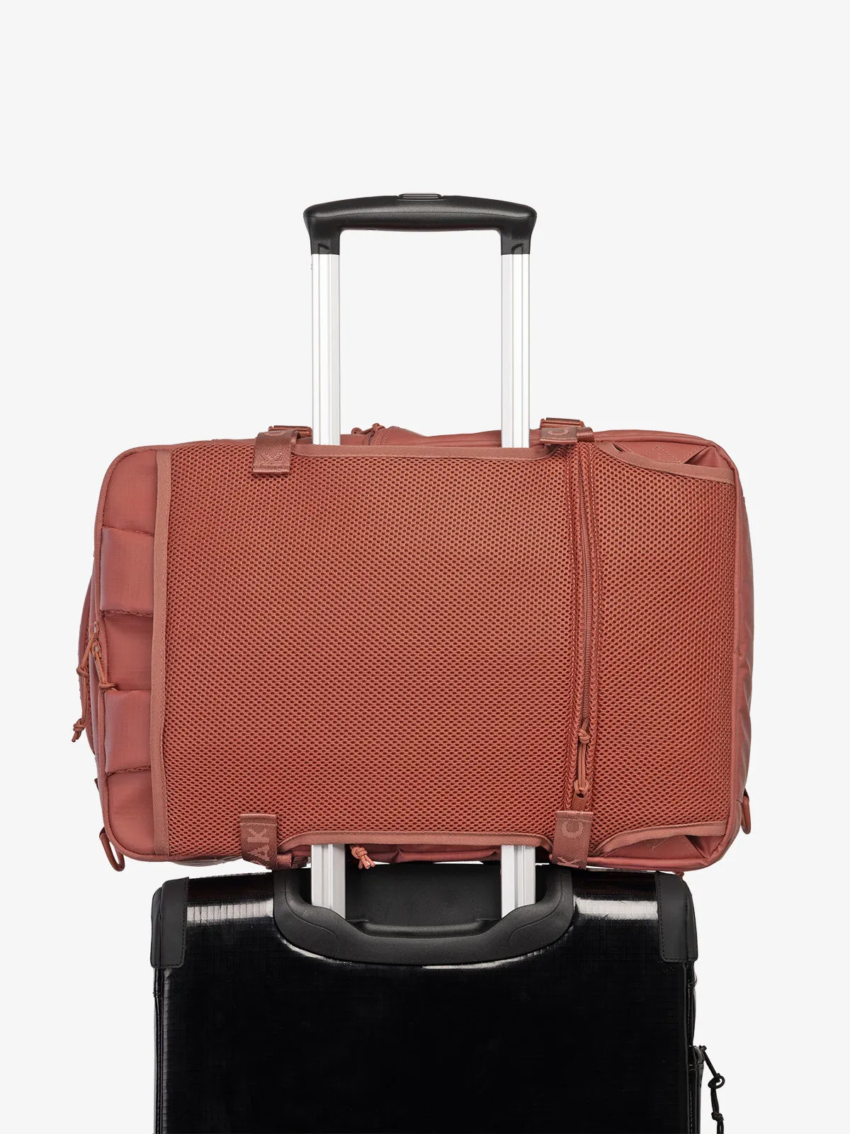 Terra 26L Laptop Duffel Backpack