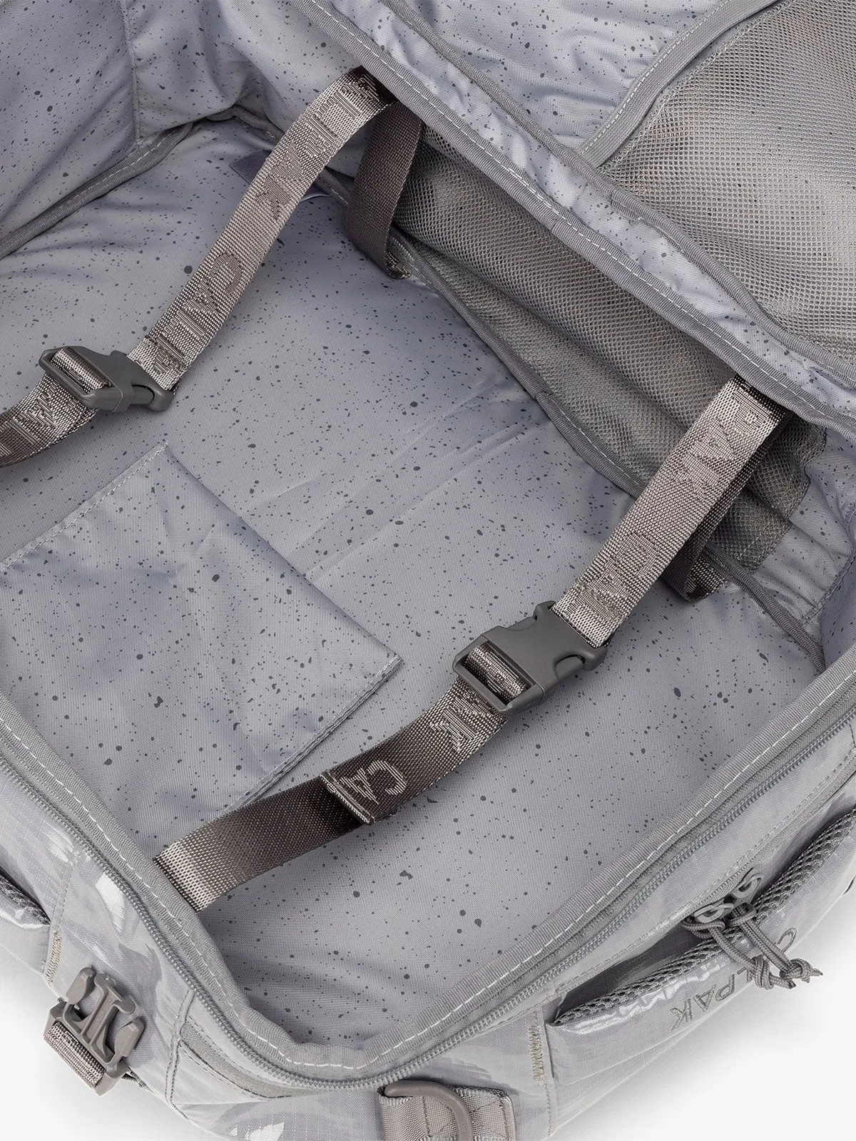 Terra 26L Laptop Duffel Backpack
