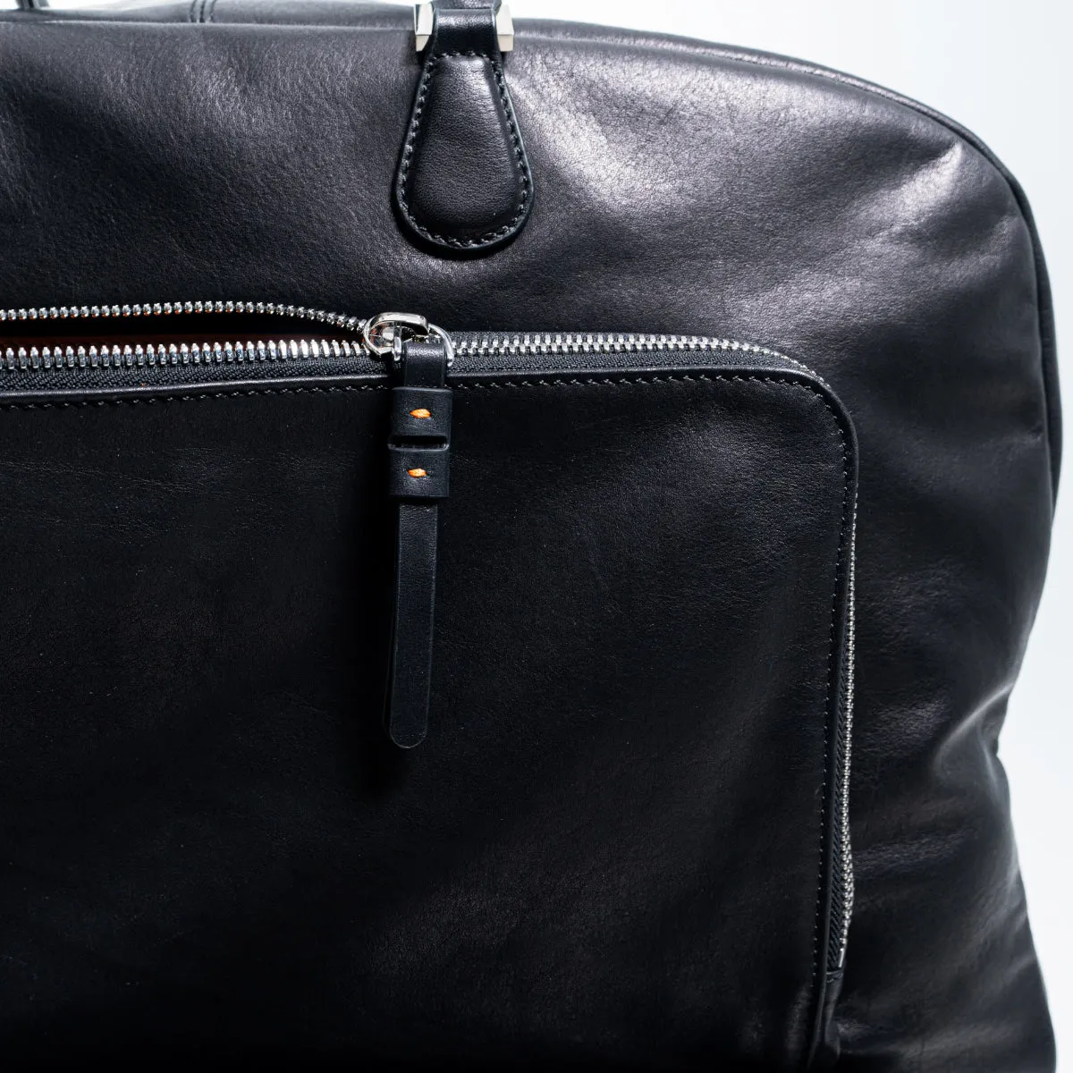 The ICONIC WEEKENDER BAG - the one for a lifetime - 100% super soft leather outside and inside