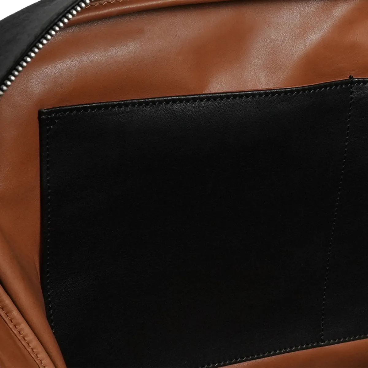 The ICONIC WEEKENDER BAG - the one for a lifetime - 100% super soft leather outside and inside