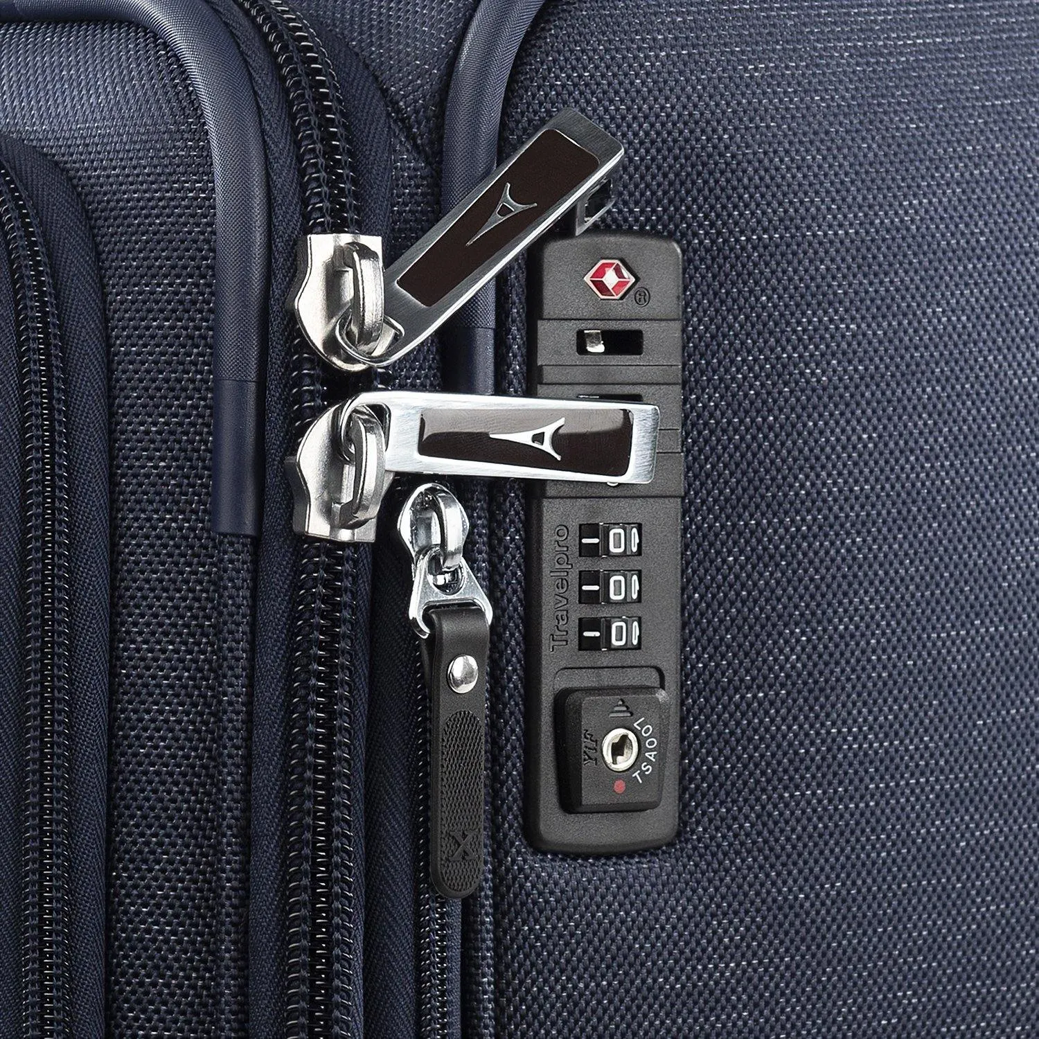 TravelPro Platinum Elite 25" 4-Wheel Medium Luggage