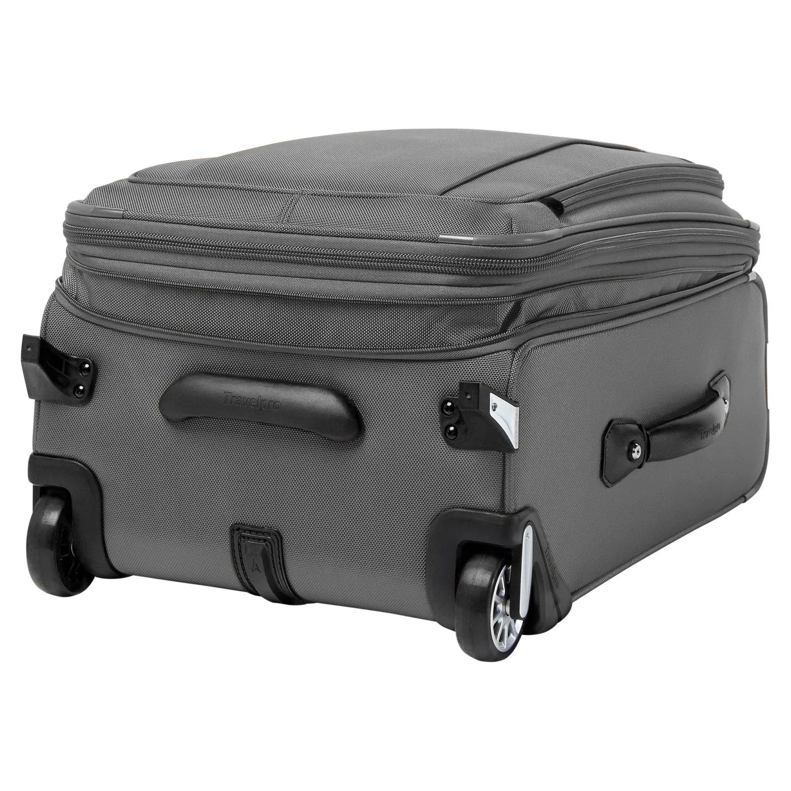TravelPro Platinum Magna 2 22" Express Rollaboard