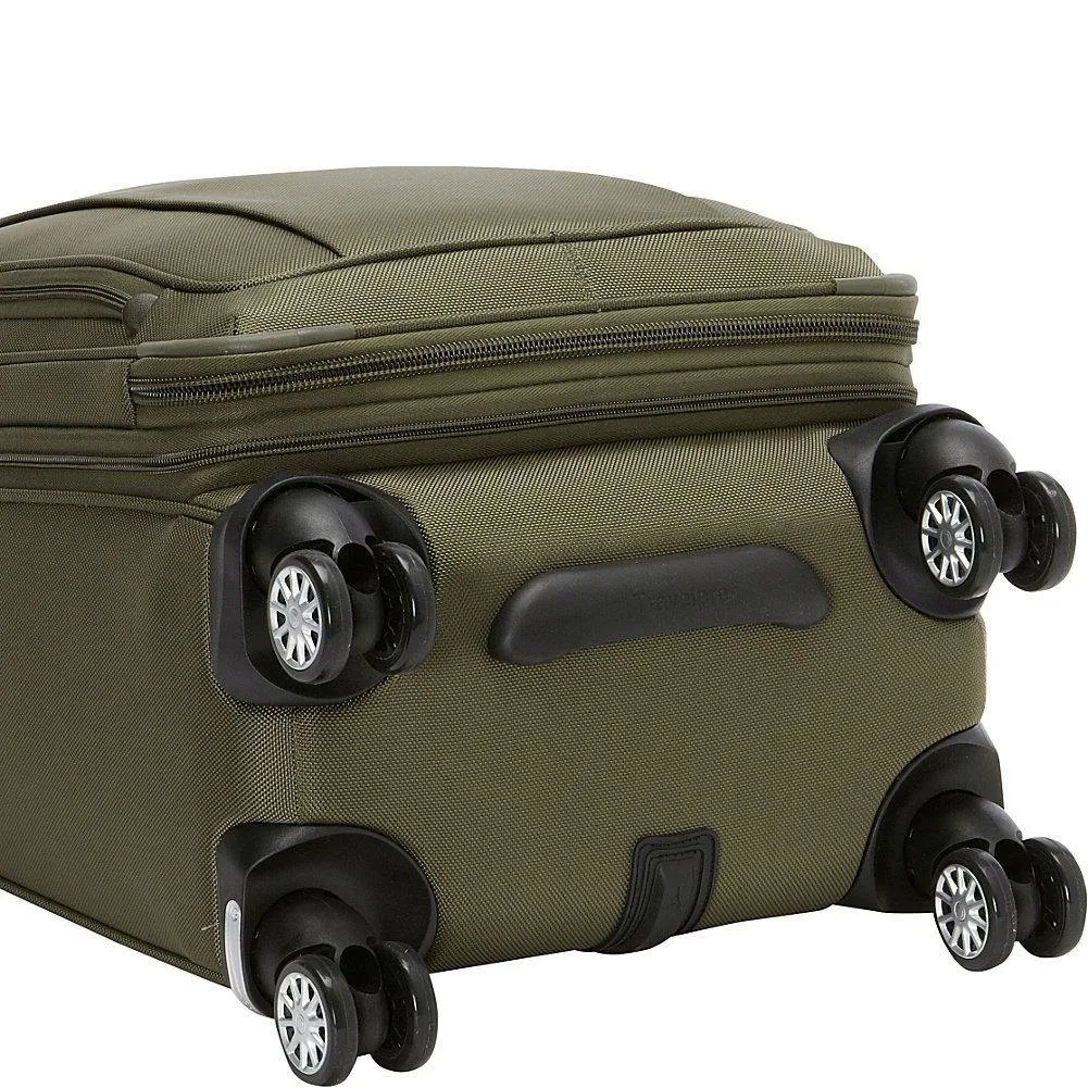 TravelPro Platinum Magna 22" Expandable Business Plus Spinner