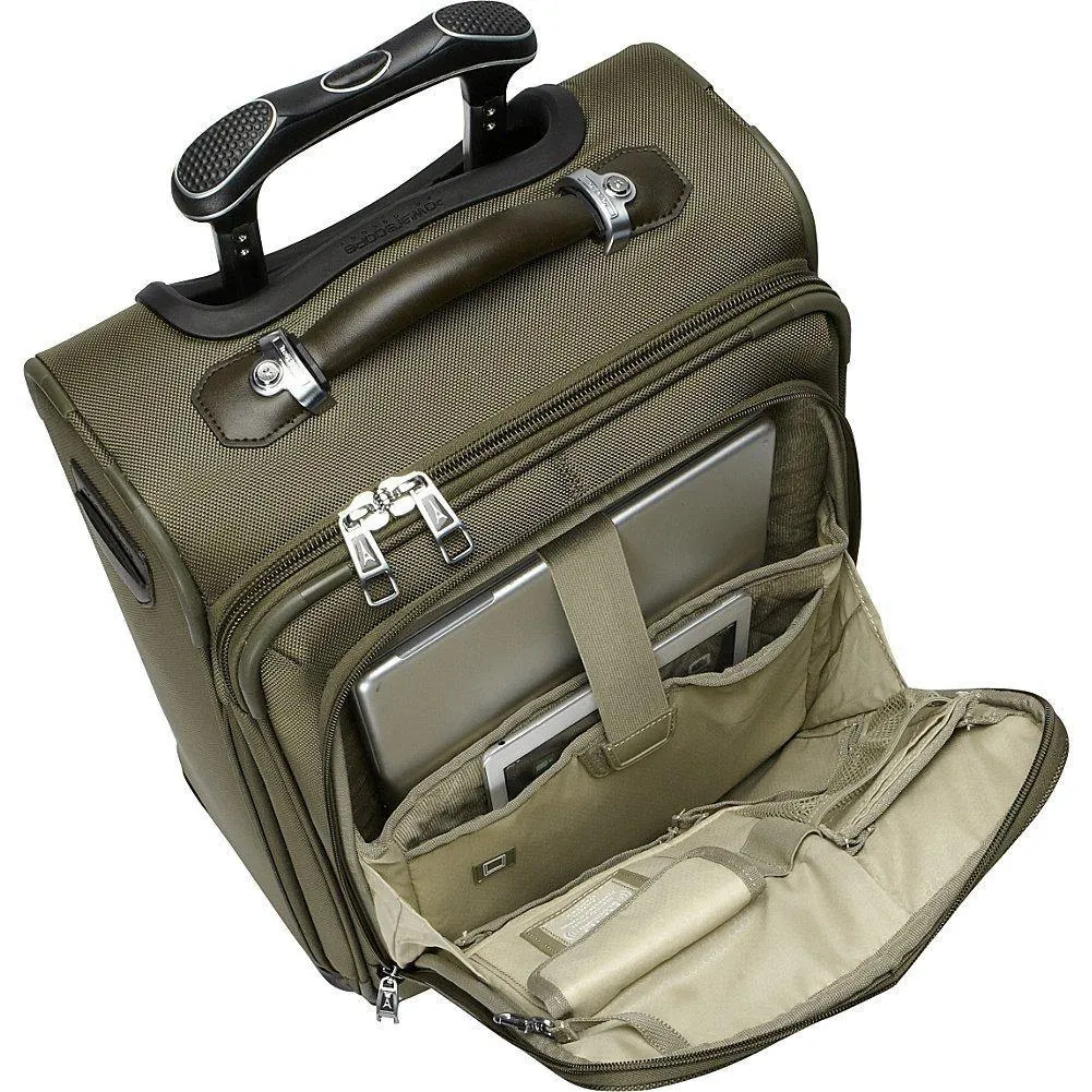 TravelPro Platinum Magna 22" Expandable Business Plus Spinner