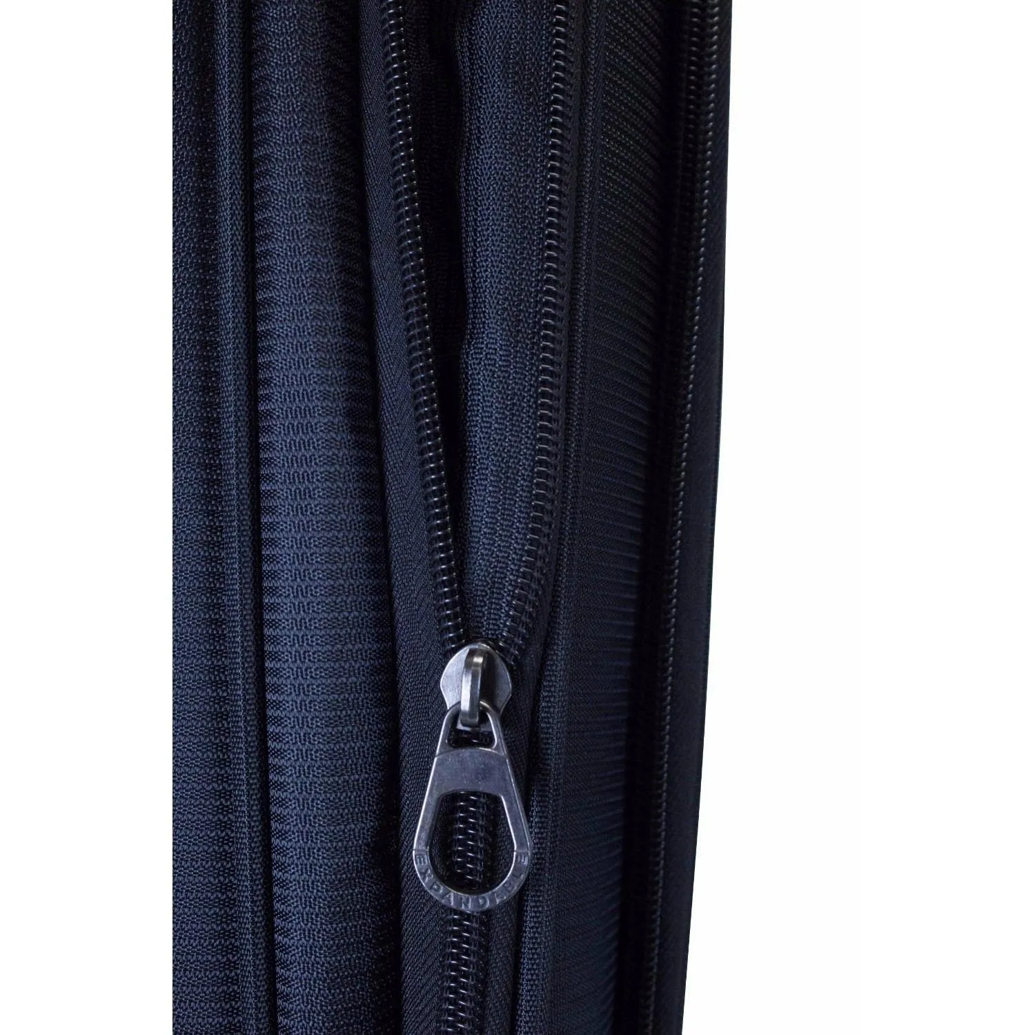 VUE Premier LTE 22" 4-Wheel Carry-On Luggage