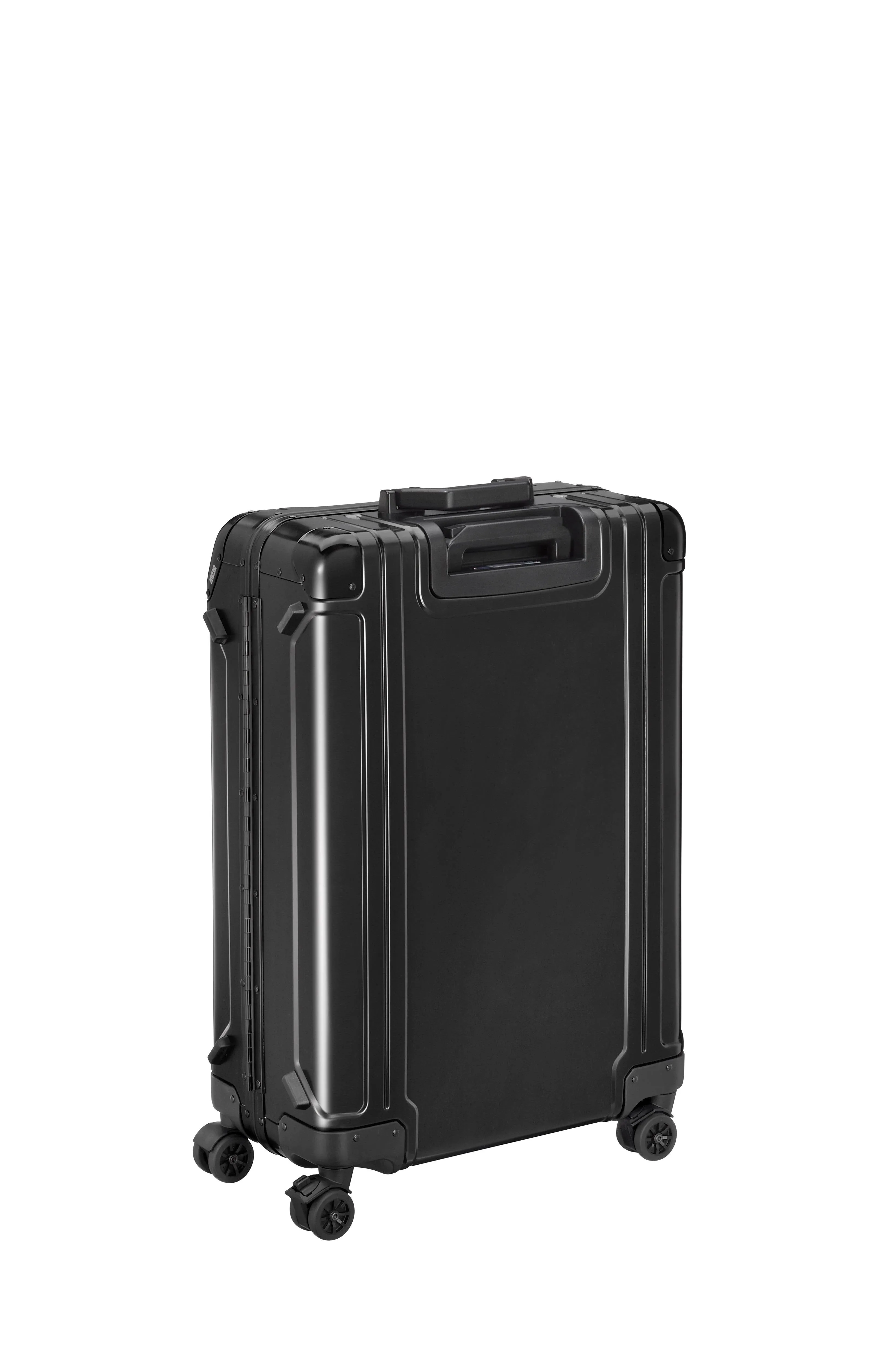ZERO Halliburton GEO Aluminum 3.0 26" 4-Wheel Medium Luggage