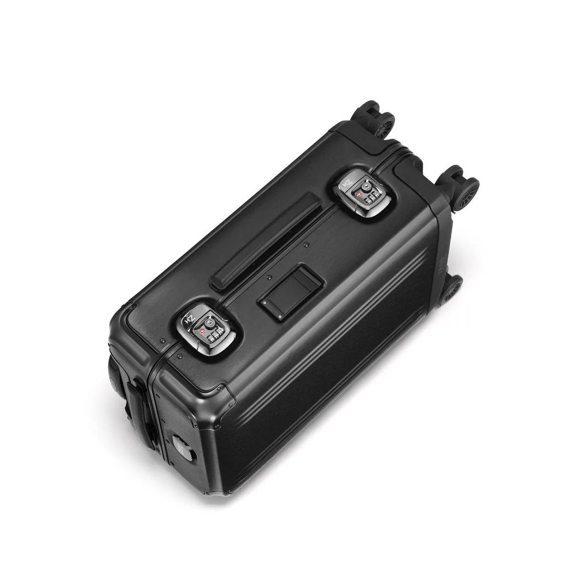 ZERO Halliburton Pursuit Aluminum Hardside Travel Case
