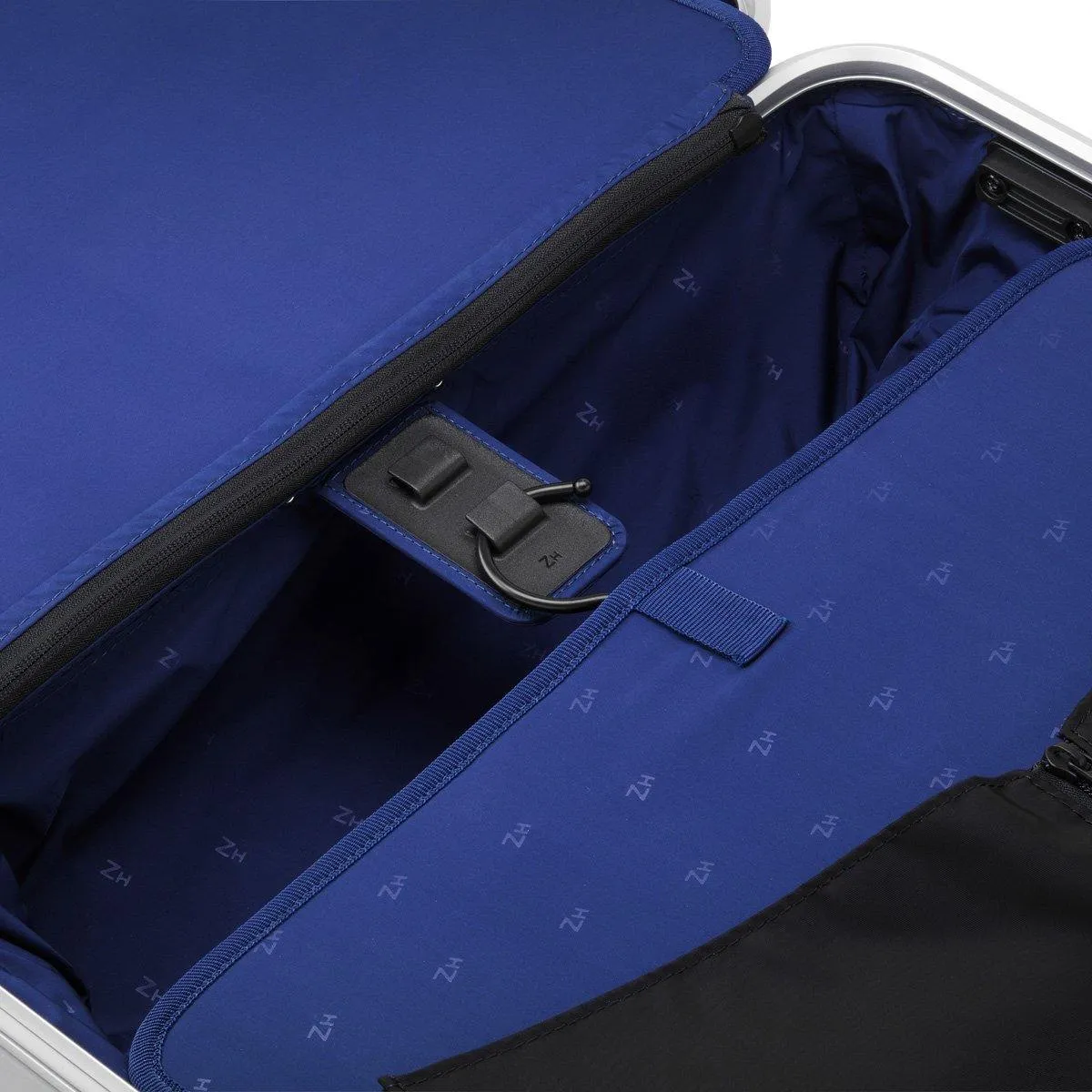 ZERO Halliburton Pursuit Aluminum Hardside Travel Case