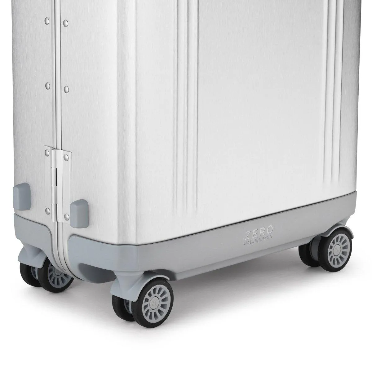 ZERO Halliburton Pursuit Aluminum Hardside Travel Case
