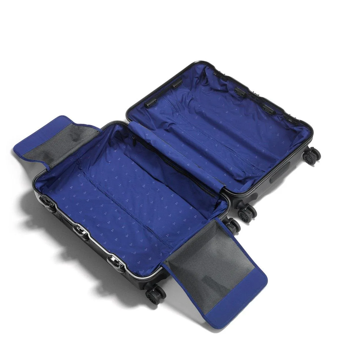 ZERO Halliburton Pursuit Aluminum Hardside Travel Case